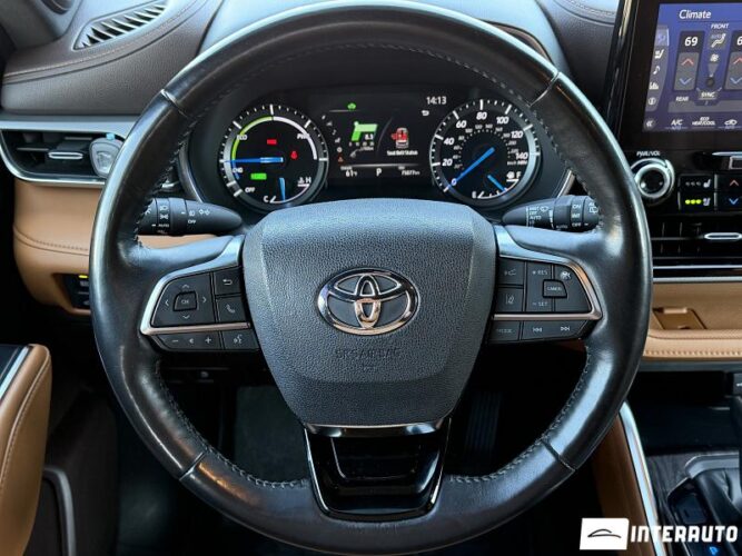 toyota Highlander 2020