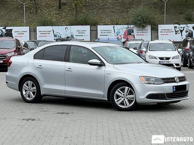 Volkswagen Jetta 2013 doar la InterAuto