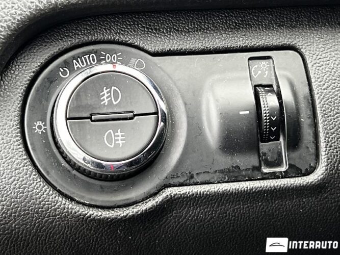 Opel Insignia 39 opel Insignia 2009