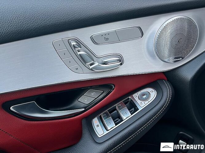 Mercedes GLC 300 Coupe 42 mercedes GLC 300 Coupe 2019