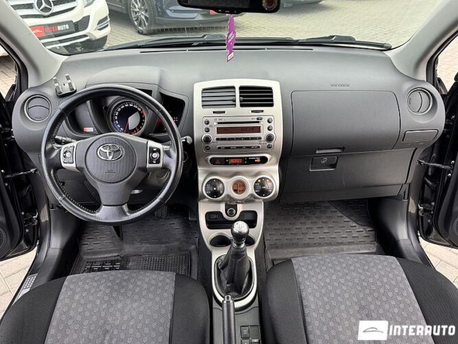 toyota Urban Cruiser 2009