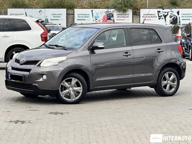 toyota Urban Cruiser 2009