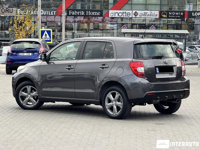 toyota Urban Cruiser 2009
