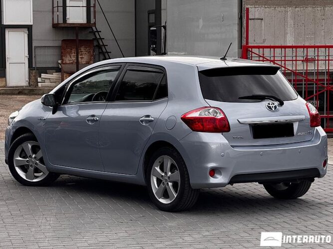 toyota Auris 2010