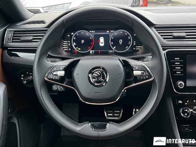 Skoda Superb 42 skoda Superb 2023