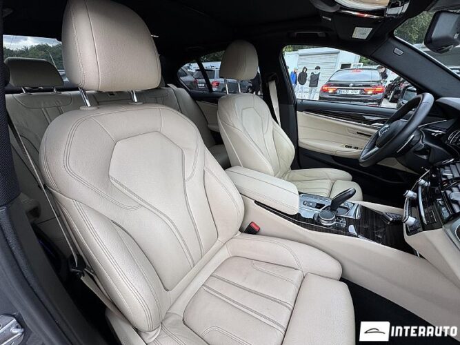 BMW 530e 57 bmw 530e 2019