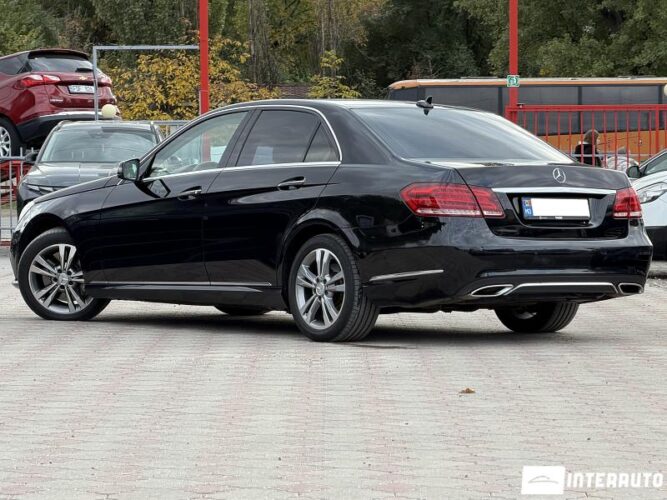 Mercedes E 400 37 mercedes E 400 2013
