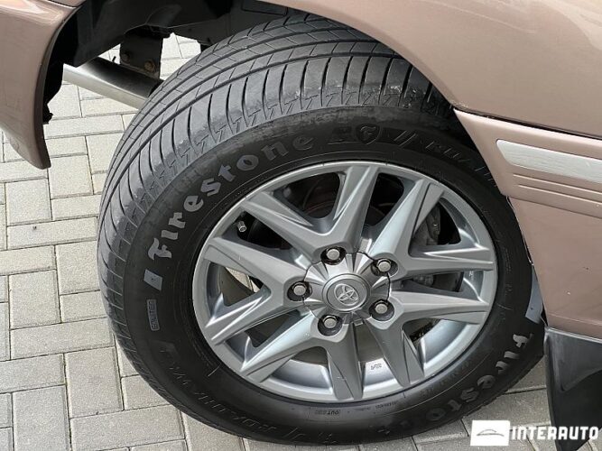 toyota Land Cruiser 1999