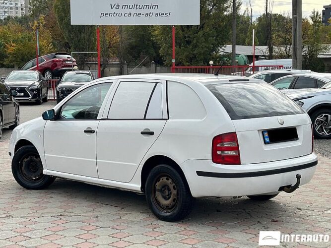 Skoda Fabia 25 skoda Fabia 2003