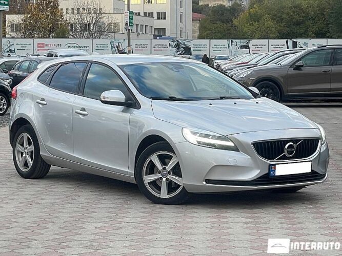 volvo V 40 2017