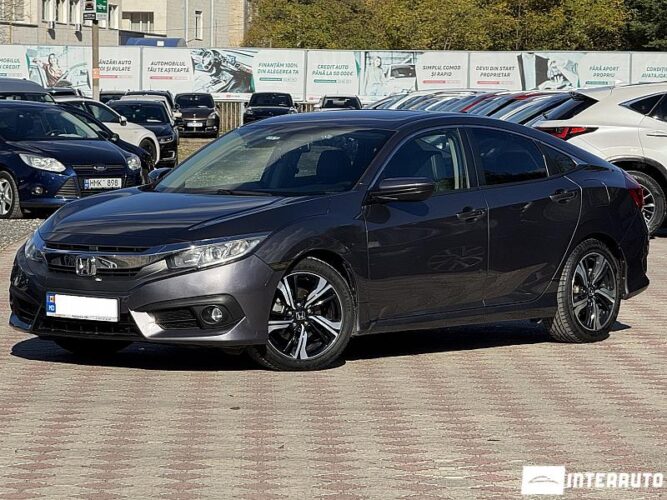 Honda Civic 2016 doar la InterAuto