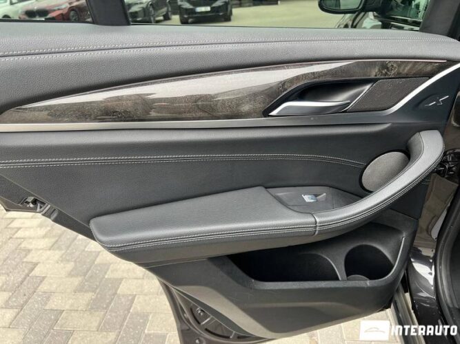 BMW X3 2.0D 55 bmw X3 2.0D 2019