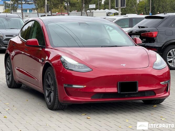 tesla Model 3 2022