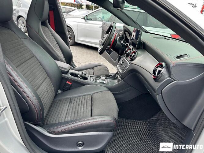 mercedes CLA 45 AMG 2018