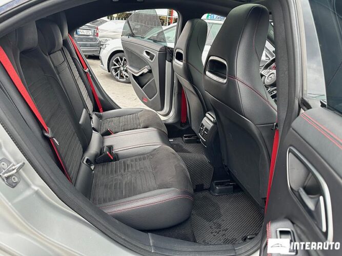 mercedes CLA 45 AMG 2018