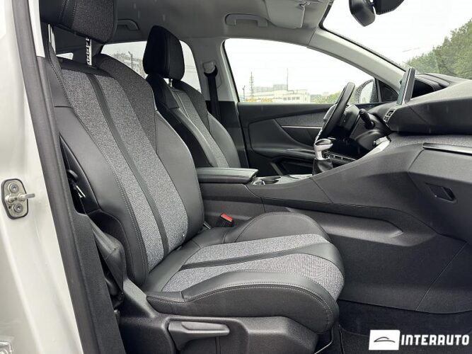 Peugeot 3008 43 peugeot 3008 2019