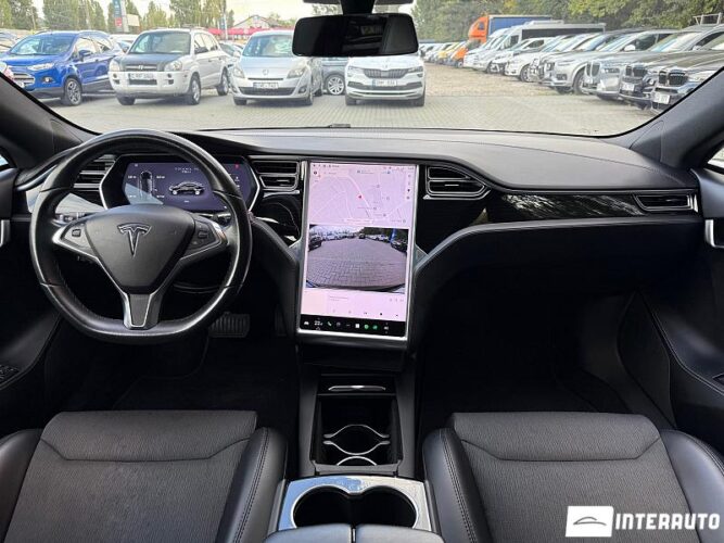 tesla Model S 2018