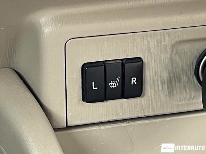 toyota Prius Plus / V 2016