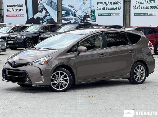 toyota Prius Plus / V 2016
