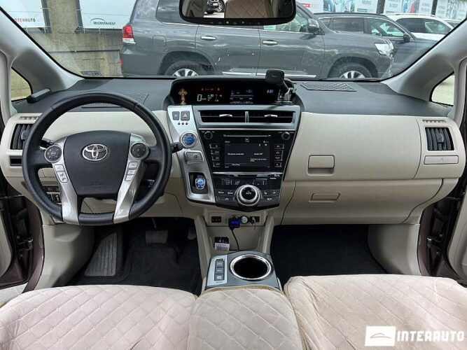 toyota Prius Plus / V 2016