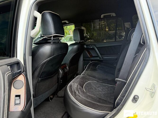 toyota Land Cruiser Prado 2010