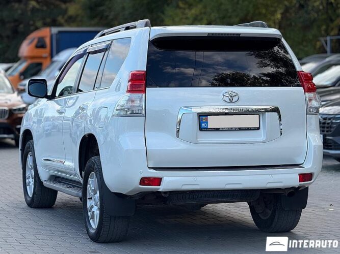 toyota Land Cruiser Prado 2010