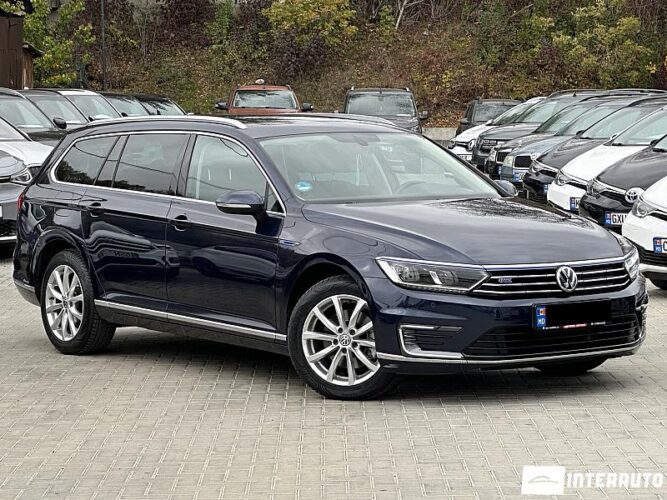Volkswagen Passat GTE 2016 doar la InterAuto