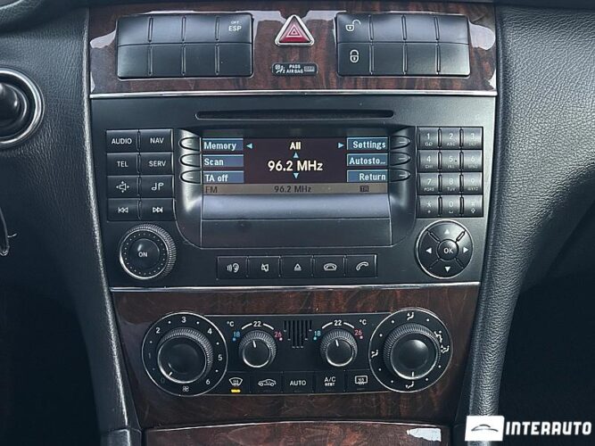 Mercedes C 180 36 mercedes C 180 2005