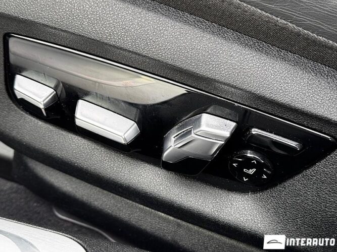 BMW 745e 56 bmw 745e 2019