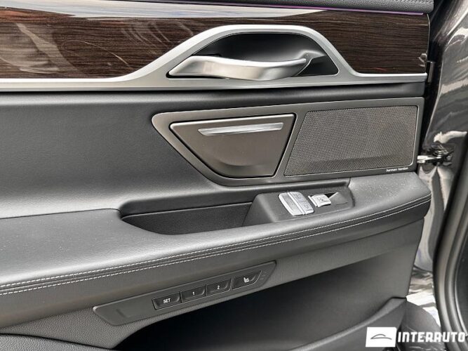 BMW 745e 48 bmw 745e 2019