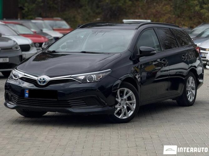 toyota Auris 2015