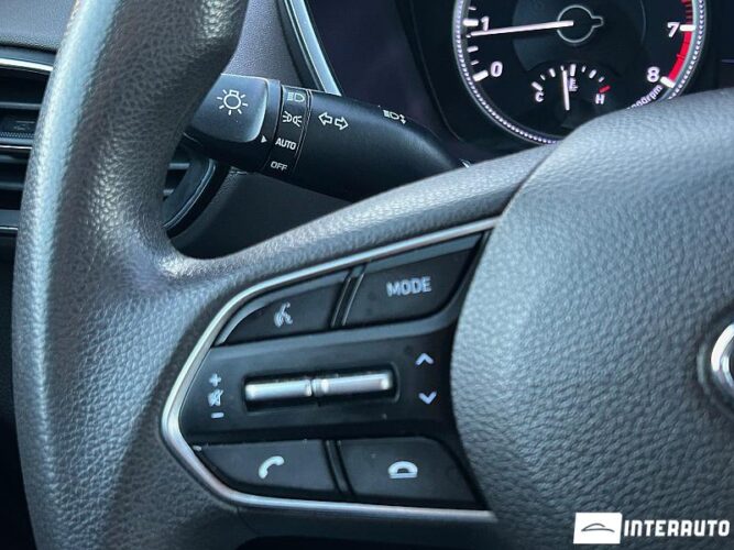 Hyundai Santa Fe 38 hyundai Santa Fe 2019