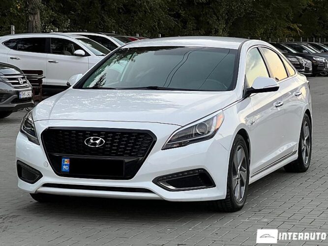 Hyundai Sonata 2016 doar la InterAuto
