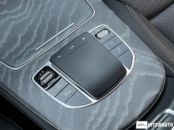 Mercedes E 220 46 mercedes E 220 2021