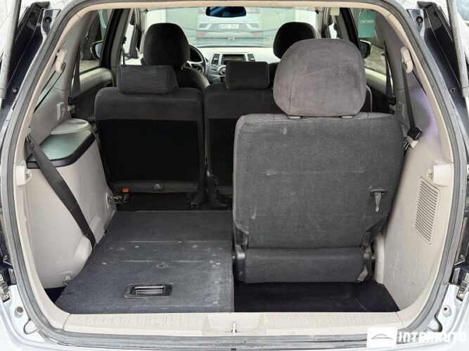 mitsubishi Grandis 2005