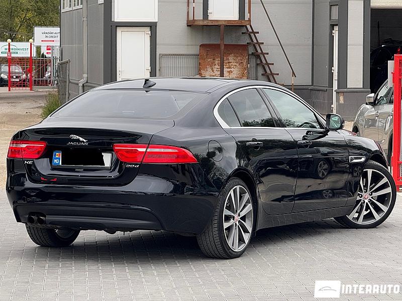 jaguar XE 2016