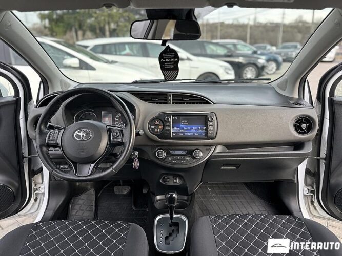 toyota Yaris 2019