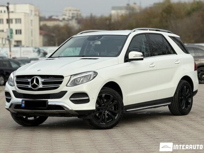 Mercedes GLE 250 2015 doar la InterAuto