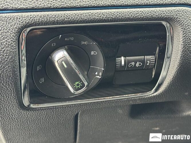 Skoda Superb 47 interauto-car