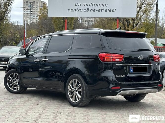 Kia Carnival 15 interauto-car