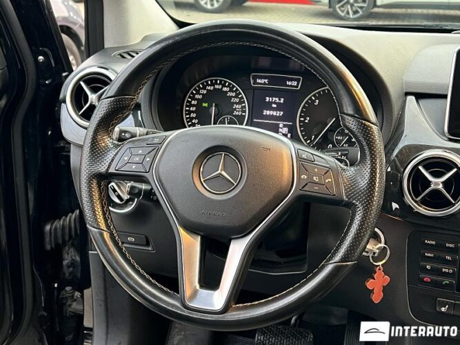 mercedes B 180 2014