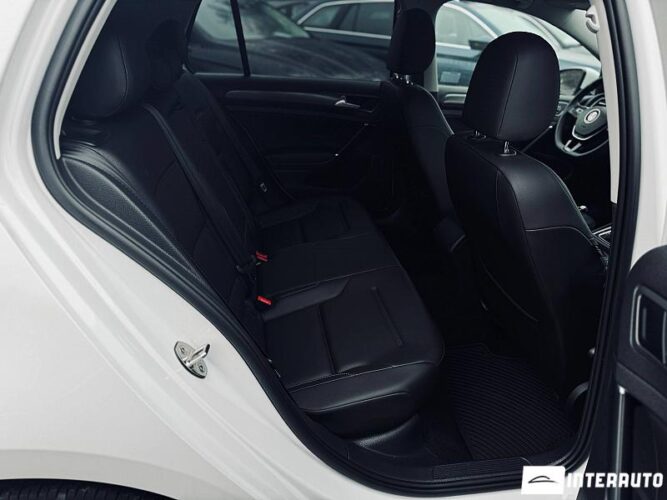 Volkswagen Golf 45 volkswagen Golf 2020