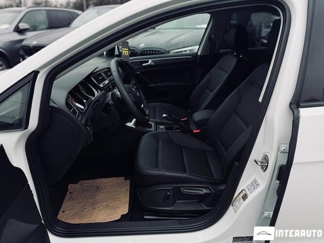 Volkswagen Golf 35 volkswagen Golf 2020