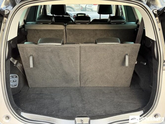 renault Grand Scenic 2016