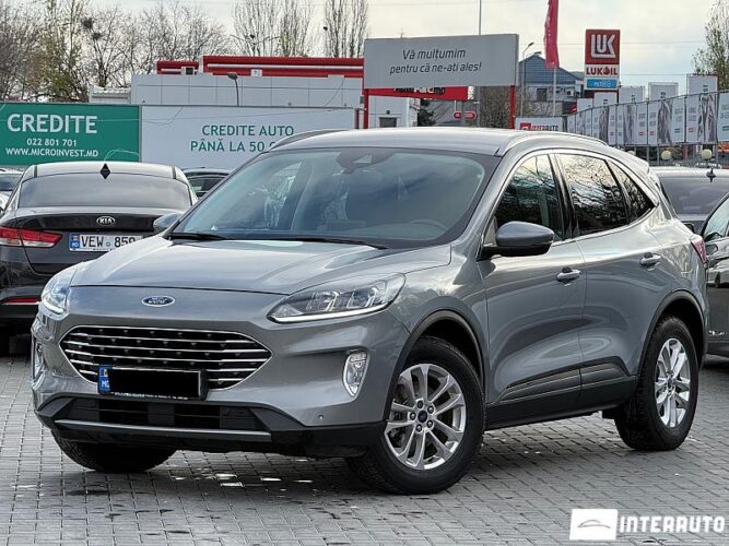 Ford Kuga 2021 doar la InterAuto