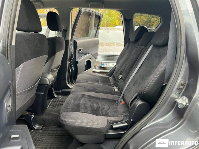 mitsubishi Outlander XL 2011