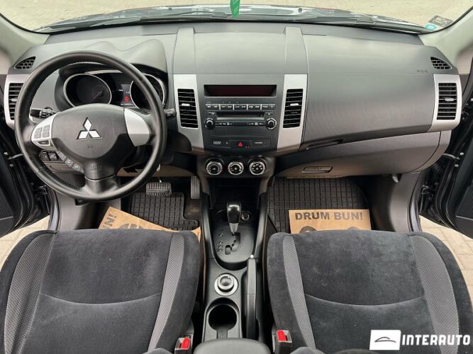 mitsubishi Outlander XL 2011