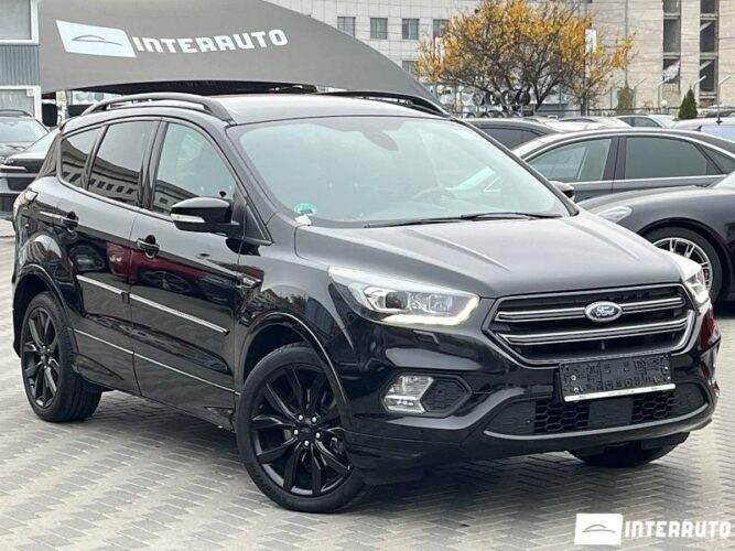 Ford Kuga 2017 doar la InterAuto