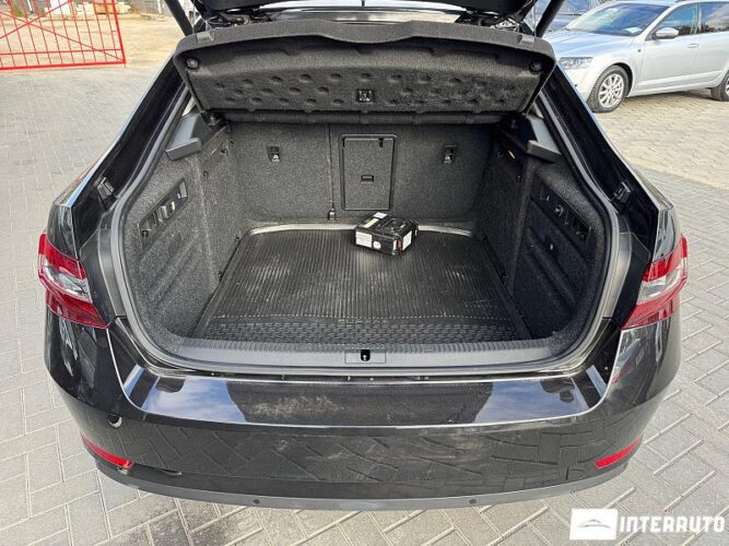 Skoda Superb 49 skoda Superb 2016