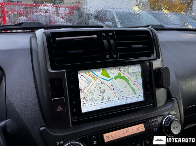 toyota Land Cruiser Prado 2010